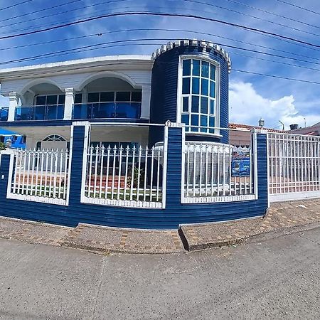Mary Hosting Sarie Bay Apartment San Andres  Exterior photo