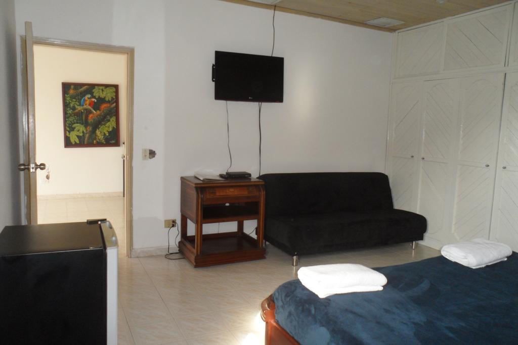 Mary Hosting Sarie Bay Apartment San Andres  Exterior photo