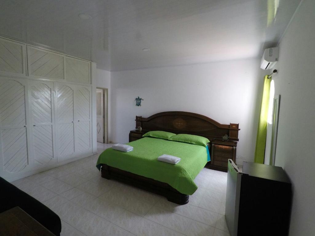 Mary Hosting Sarie Bay Apartment San Andres  Exterior photo