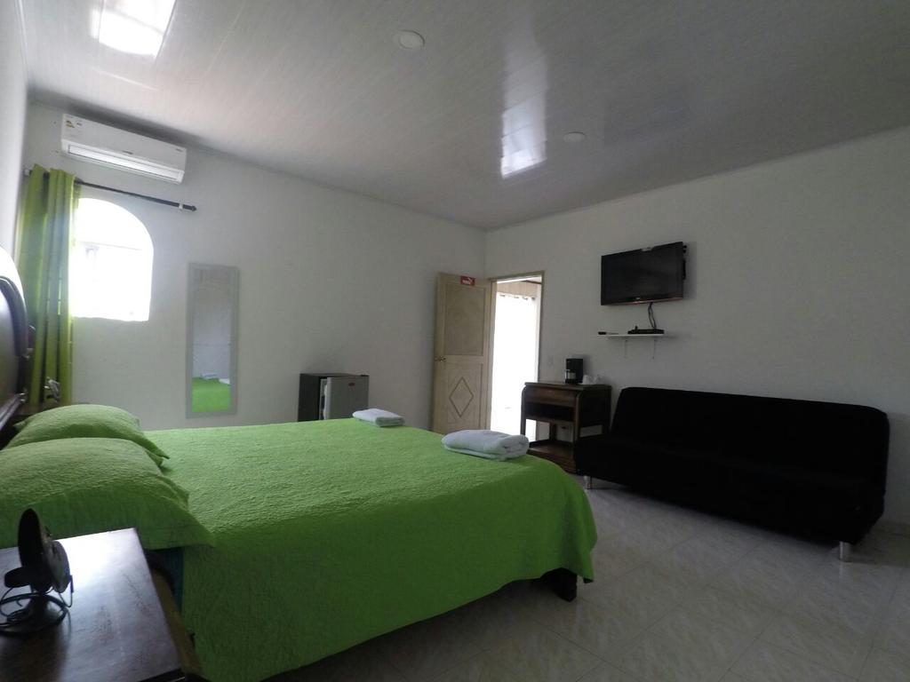 Mary Hosting Sarie Bay Apartment San Andres  Exterior photo